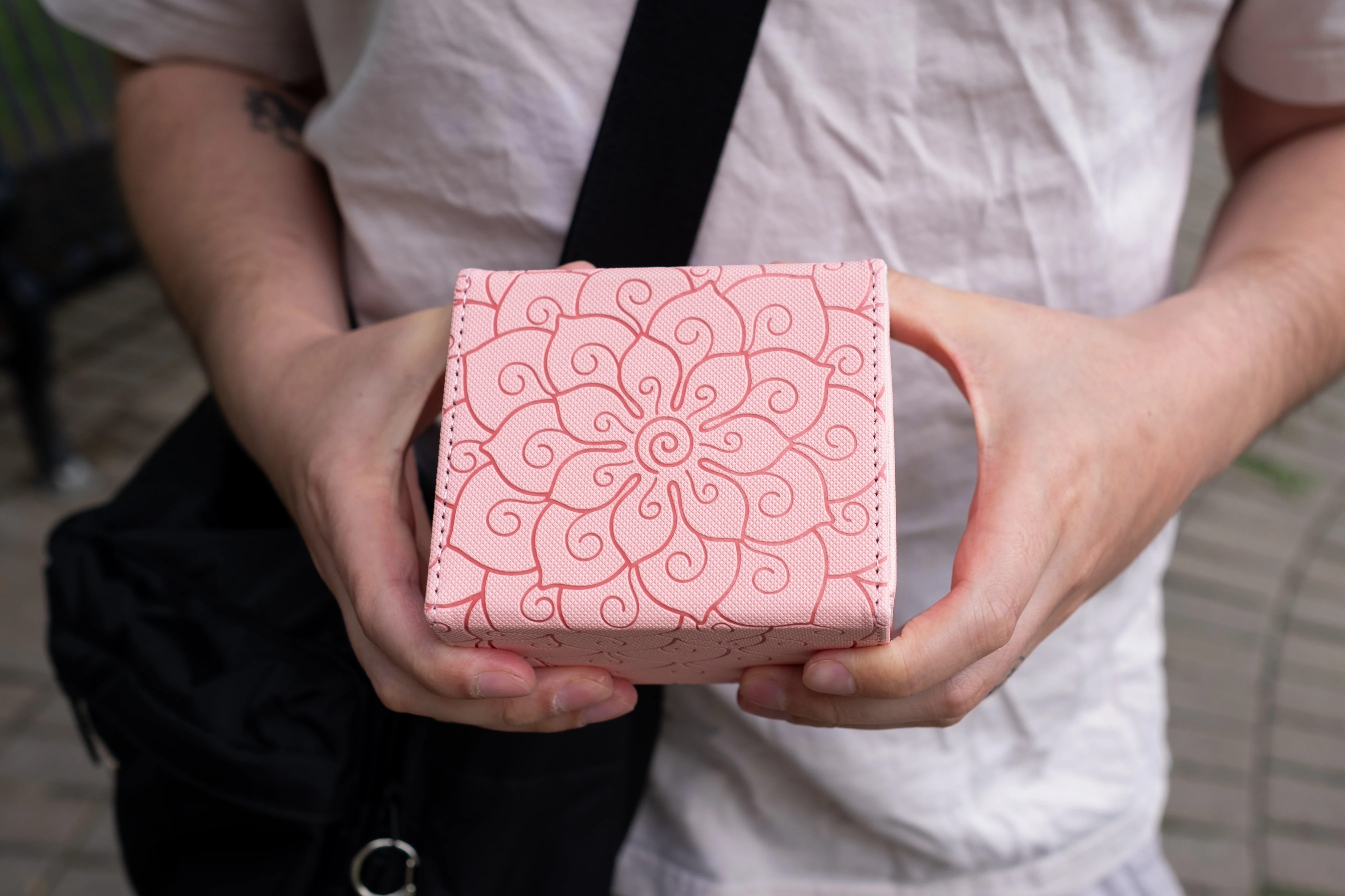 Engraved Pattern OPTCG Deckbox - Image 28